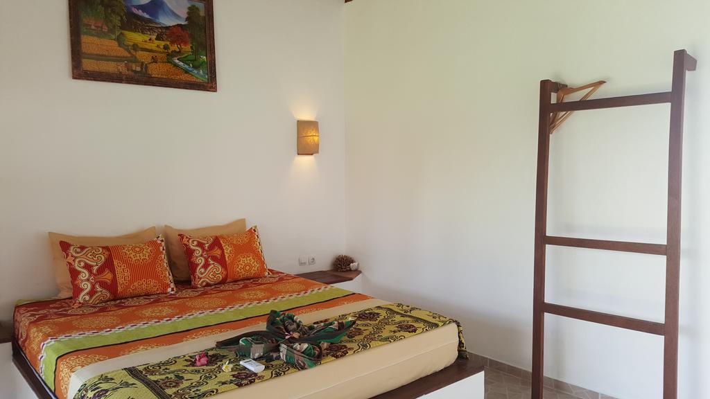 Classico Italiano Bed & Breakfast Gili Air Exterior photo